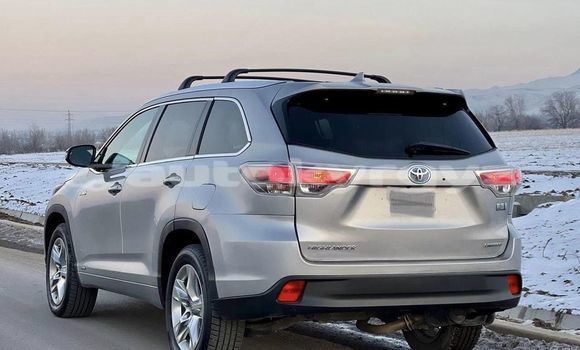 Buy Used Toyota Highlander Other Car in Bishkek in Bishkek Buy Used Toyota Highlander Other Car in Bishkek in Bishkek