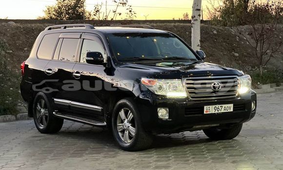 Buy Used Toyota Highlander Black Car in Bishkek in Bishkek Buy Used Toyota Highlander Black Car in Bishkek in Bishkek