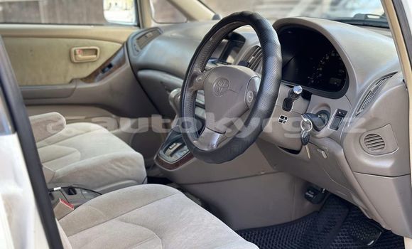 Buy Used Toyota Harrier Other Car in Bishkek in Bishkek