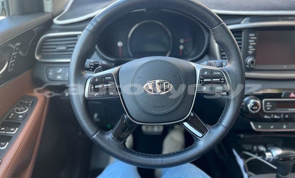 Buy Used Kia Sorento Other Car in Bishkek in Bishkek Buy Used Kia Sorento Other Car in Bishkek in Bishkek