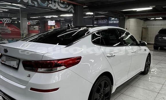 Buy Used Kia Optima White Car in Bishkek in Bishkek Buy Used Kia Optima White Car in Bishkek in Bishkek