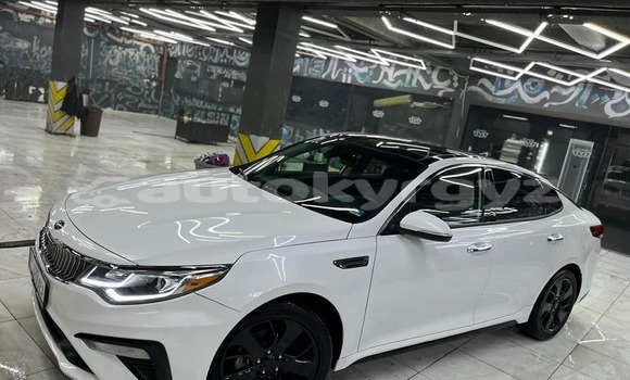 Buy Used Kia Optima White Car in Bishkek in Bishkek Buy Used Kia Optima White Car in Bishkek in Bishkek