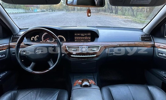 Buy Used Mercedes-Benz 200 Black Car in Bishkek in Bishkek