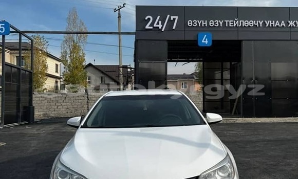 Buy Used Toyota Camry White Car in Bishkek in Bishkek Buy Used Toyota Camry White Car in Bishkek in Bishkek