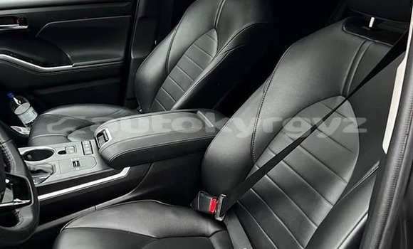 Buy Used Toyota Highlander Black Car in Bishkek in Bishkek Buy Used Toyota Highlander Black Car in Bishkek in Bishkek