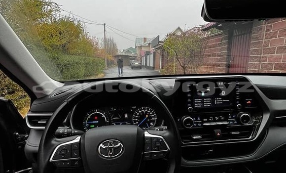 Buy Used Toyota Highlander Black Car in Bishkek in Bishkek Buy Used Toyota Highlander Black Car in Bishkek in Bishkek