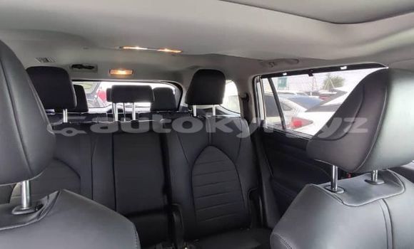 Buy Used Toyota Highlander White Car in Bishkek in Bishkek Buy Used Toyota Highlander White Car in Bishkek in Bishkek