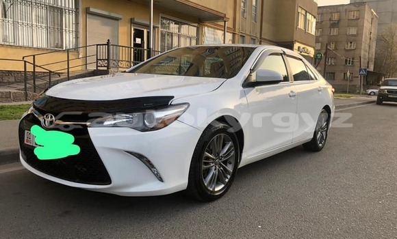 Buy Used Toyota Camry White Car in Bishkek in Bishkek Buy Used Toyota Camry White Car in Bishkek in Bishkek