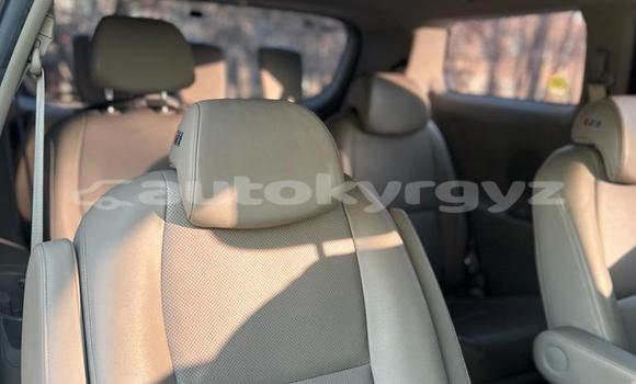 Buy Import Kia Carnival Silver Car in Bishkek in Bishkek Buy Import Kia Carnival Silver Car in Bishkek in Bishkek