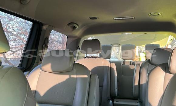 Buy Import Kia Carnival Silver Car in Bishkek in Bishkek Buy Import Kia Carnival Silver Car in Bishkek in Bishkek