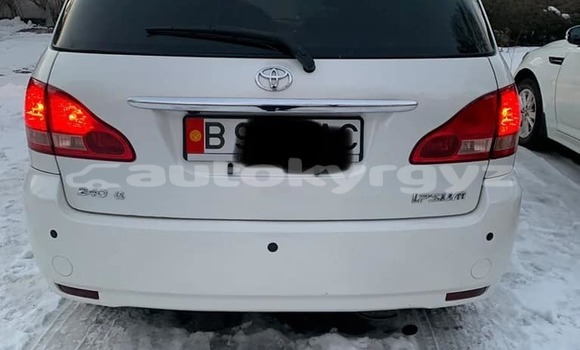 Buy Used Toyota Ipsum White Car in At–Bashi in Naryn Buy Used Toyota Ipsum White Car in At–Bashi in Naryn