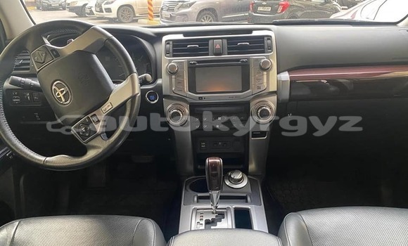 Buy Used Toyota Highlander White Car in Balykchy in Issyk-Kul Buy Used Toyota Highlander White Car in Balykchy in Issyk-Kul
