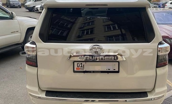 Buy Used Toyota Highlander White Car in Balykchy in Issyk-Kul Buy Used Toyota Highlander White Car in Balykchy in Issyk-Kul
