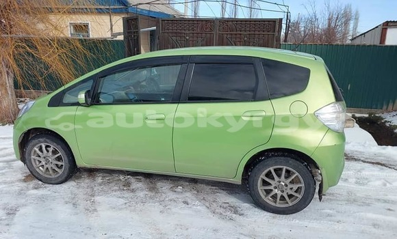 Buy Used Honda FIT Other Car in Ala Buka in Jalal-Abad Buy Used Honda FIT Other Car in Ala Buka in Jalal-Abad