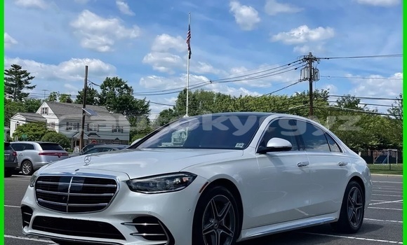 Buy Used Mercedes-Benz S–Class White Car in Ak–Bulok in Issyk-Kul