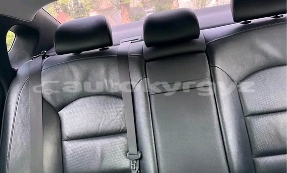 Buy Used Kia K7 Other Car in Bishkek in Bishkek Buy Used Kia K7 Other Car in Bishkek in Bishkek