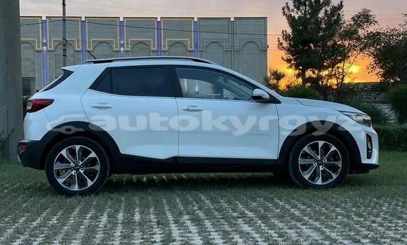 Buy Used Kia Stonic White Car in Batken in Batken Buy Used Kia Stonic White Car in Batken in Batken