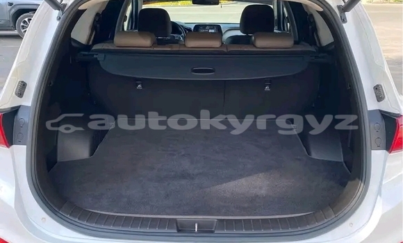 Buy Used Hyundai Santa Fe White Car in Batken in Batken Buy Used Hyundai Santa Fe White Car in Batken in Batken