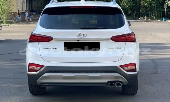 Buy Used Hyundai Santa Fe White Car in Batken in Batken Buy Used Hyundai Santa Fe White Car in Batken in Batken