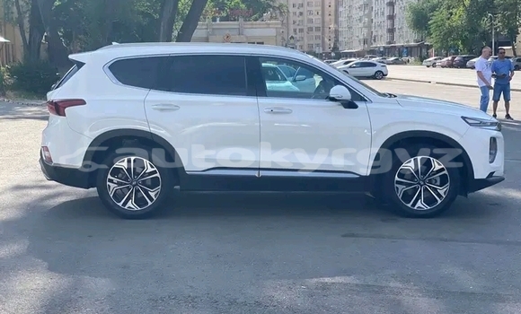 Buy Used Hyundai Santa Fe White Car in Batken in Batken Buy Used Hyundai Santa Fe White Car in Batken in Batken