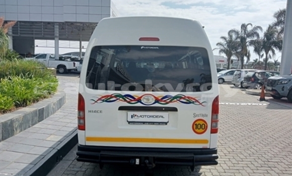 Buy Used Toyota Hiace White Car in Bishkek in Bishkek Buy Used Toyota Hiace White Car in Bishkek in Bishkek