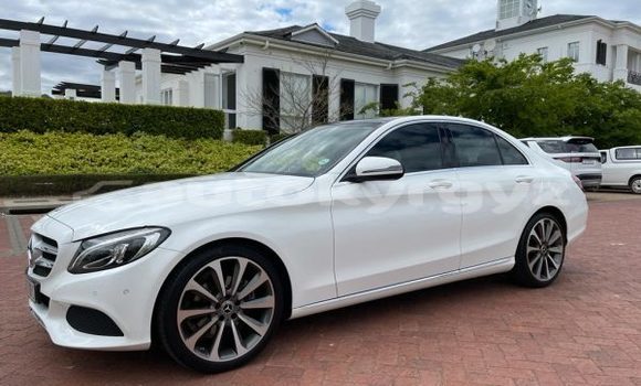 Buy Used Mercedes-Benz C250 coupe White Car in Bishkek in Bishkek Buy Used Mercedes-Benz C250 coupe White Car in Bishkek in Bishkek