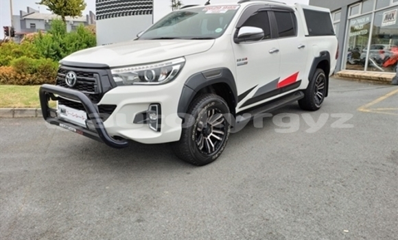 Buy Used Toyota Hilux White Car in Bishkek in Bishkek Buy Used Toyota Hilux White Car in Bishkek in Bishkek