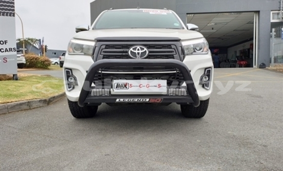 Buy Used Toyota Hilux White Car in Bishkek in Bishkek Buy Used Toyota Hilux White Car in Bishkek in Bishkek