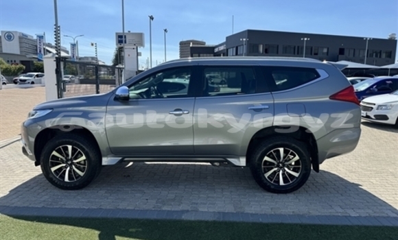 Buy Used Mitsubishi Pajero Other Car in Bishkek in Bishkek Buy Used Mitsubishi Pajero Other Car in Bishkek in Bishkek