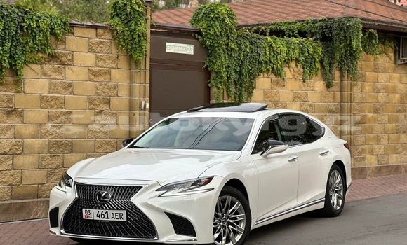 Buy Used Lexus IS White Car in Ak–Terek in Issyk-Kul Buy Used Lexus IS White Car in Ak–Terek in Issyk-Kul