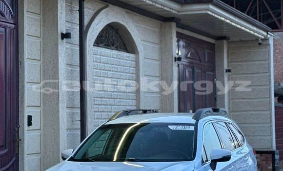 Buy Used Subaru Outback White Car in Ananyevo in Issyk-Kul Buy Used Subaru Outback White Car in Ananyevo in Issyk-Kul