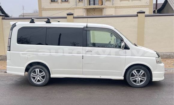 Buy Used Honda Stepwgn White Car in Ananyevo in Issyk-Kul Buy Used Honda Stepwgn White Car in Ananyevo in Issyk-Kul