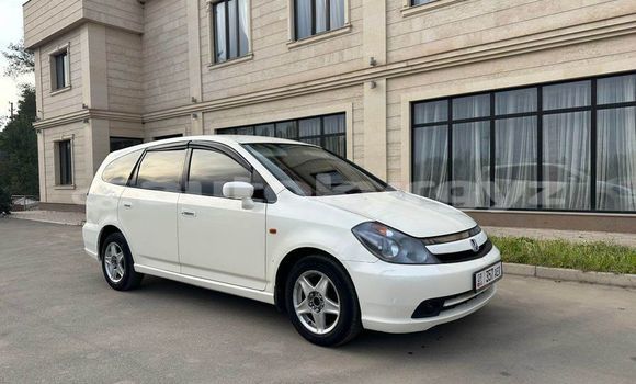 Buy Used Honda Stream White Car in Ala Buka in Jalal-Abad