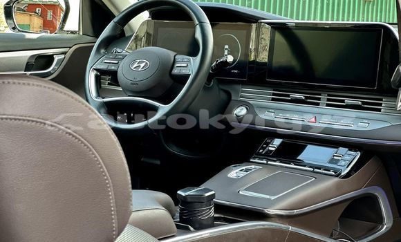 Buy Used Hyundai Grandeur White Car in Ala Buka in Jalal-Abad Buy Used Hyundai Grandeur White Car in Ala Buka in Jalal-Abad