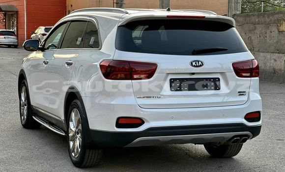 Buy Used Kia Sorento White Car in Ak–Terek in Issyk-Kul Buy Used Kia Sorento White Car in Ak–Terek in Issyk-Kul