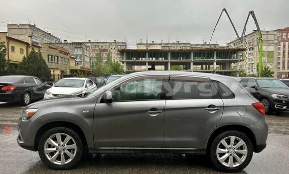 Buy Used Mitsubishi Outlander Other Car in Ananyevo in Issyk-Kul Buy Used Mitsubishi Outlander Other Car in Ananyevo in Issyk-Kul