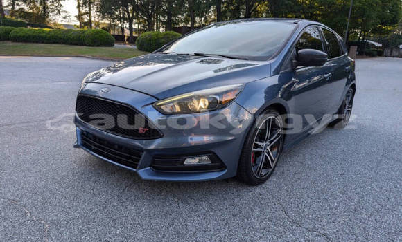 Buy Used Ford Focus Blue Car in Bishkek in Bishkek Buy Used Ford Focus Blue Car in Bishkek in Bishkek
