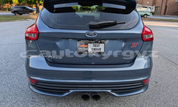 Buy Used Ford Focus Blue Car in Bishkek in Bishkek Buy Used Ford Focus Blue Car in Bishkek in Bishkek