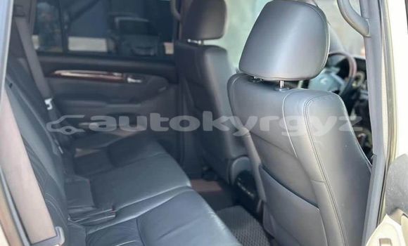Buy Used Lexus GX White Car in Barskoon in Issyk-Kul Buy Used Lexus GX White Car in Barskoon in Issyk-Kul