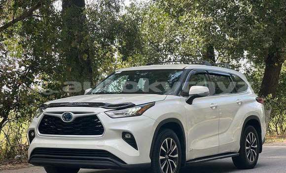 Buy Used Toyota Highlander White Car in Ala Buka in Jalal-Abad Buy Used Toyota Highlander White Car in Ala Buka in Jalal-Abad