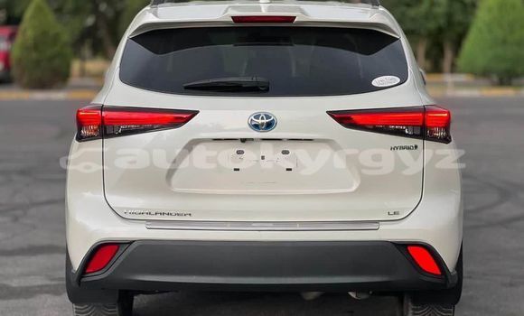 Buy Used Toyota Highlander White Car in At–Bashi in Naryn Buy Used Toyota Highlander White Car in At–Bashi in Naryn
