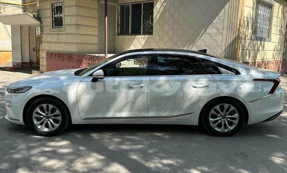 Buy Used Kia K7 White Car in Ak–Terek in Issyk-Kul Buy Used Kia K7 White Car in Ak–Terek in Issyk-Kul