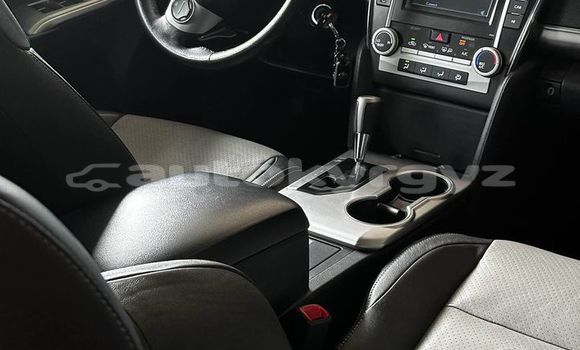 Buy Used Toyota Camry White Car in Balykchy in Issyk-Kul Buy Used Toyota Camry White Car in Balykchy in Issyk-Kul