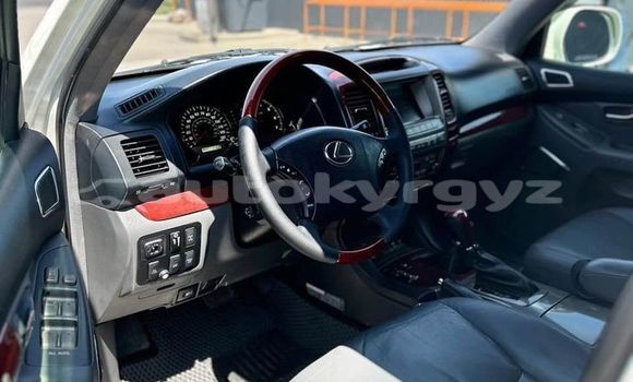 Buy Used Lexus GX White Car in Ananyevo in Issyk-Kul Buy Used Lexus GX White Car in Ananyevo in Issyk-Kul