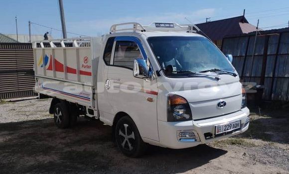 Buy Used Hyundai Pony Silver Car in Balykchy in Issyk-Kul Buy Used Hyundai Pony Silver Car in Balykchy in Issyk-Kul