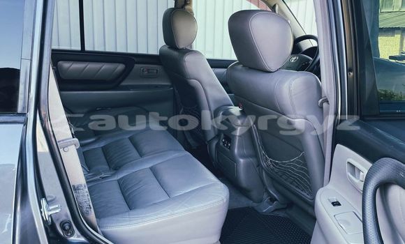 Buy Used Toyota Land Cruiser Black Car in Batken in Batken Buy Used Toyota Land Cruiser Black Car in Batken in Batken