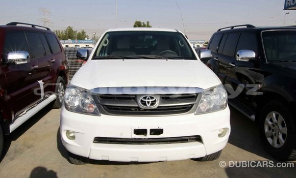 Buy Import Toyota Fortuner White Car in Import - Dubai in Batken Buy Import Toyota Fortuner White Car in Import - Dubai in Batken
