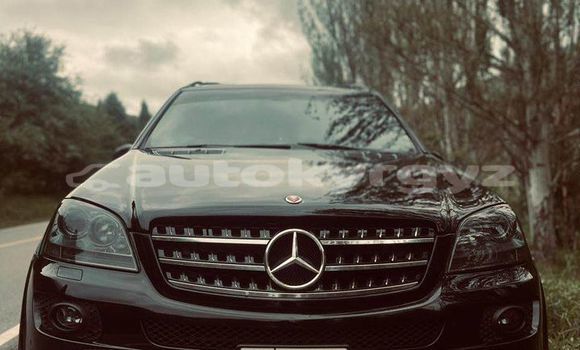 Buy Used Mercedes-Benz ML–Class Black Car in At–Bashi in Naryn