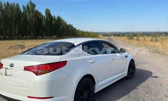 Buy Used Kia K5 White Car in At–Bashi in Naryn Buy Used Kia K5 White Car in At–Bashi in Naryn
