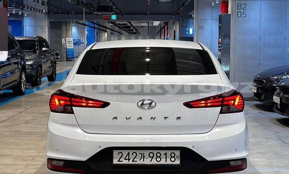Buy Used Hyundai Avante White Car in Ala Buka in Jalal-Abad Buy Used Hyundai Avante White Car in Ala Buka in Jalal-Abad